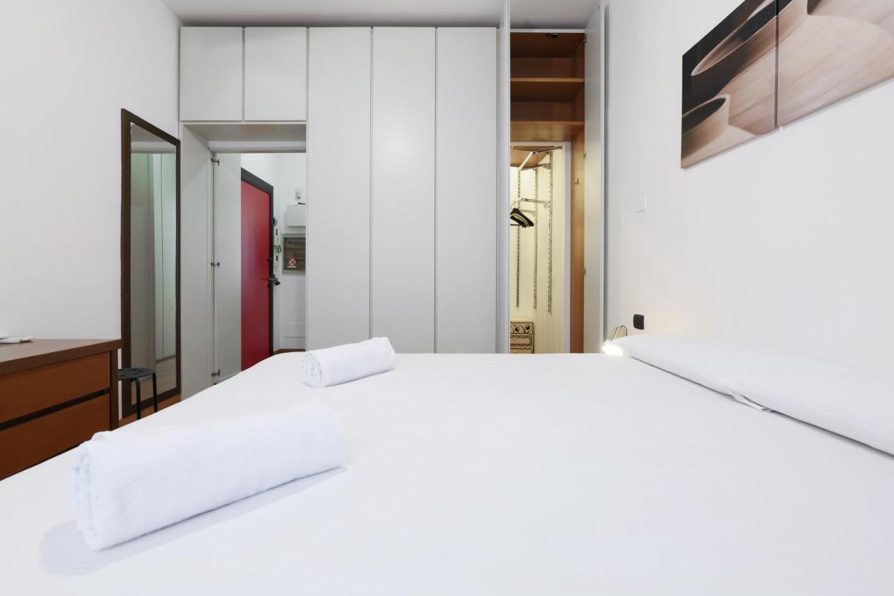 Appartamento Primopiano - Pellegrino Rossi B Milano Esterno foto